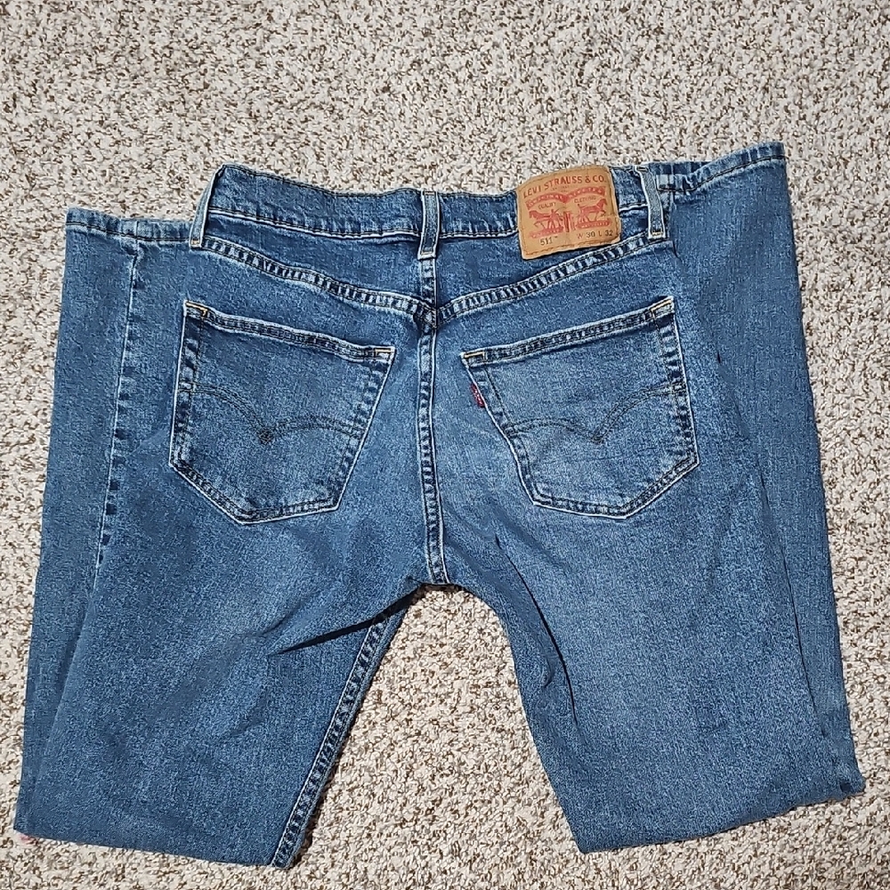 Levi's Relaxed Fit Men's 511 Denim Jeans. 30x32